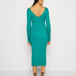 Even&Odd V Ausschnitt Midi Bodycon Strickkleid - Robe Fourreau - Green -Even&Odd Soldes cf70ffb3d2754c82a1b910e457463627 scaled