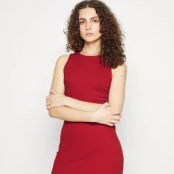 Robe Pull - Red 13 Robe Pull - Red -Even&Odd Soldes d25f78b573d941c693f42ebea22ec2a0 scaled