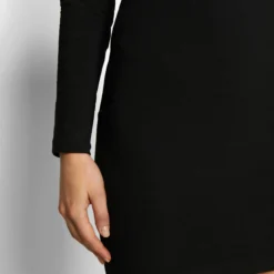 Even&Odd Basic - Off-Shoulder Mini Long Sleeves Dress - Robe Fourreau - Black -Even&Odd Soldes d5f54e78401746c88c77633ba82b13d8 scaled