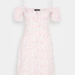 Even&Odd Robe De Jour - Off-White/Pink -Even&Odd Soldes da4455b410c04b91994cf7a8854ebd3b scaled