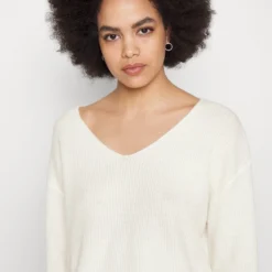 Even&Odd Pullover - Off-White 11 Even&Odd Pullover - Off-White -Even&Odd Soldes dde16dcad958450b99cd29e718aca7b3 scaled