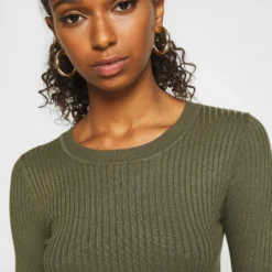 Even&Odd Pullover - Olive Night -Even&Odd Soldes df6a9b0b06b046289b581600b31de05e scaled