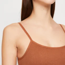 Even&Odd Débardeur - Brown -Even&Odd Soldes dfd3b5519b6f492c82f82e746bd312f6 scaled