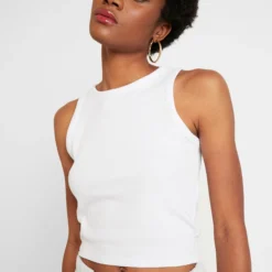 Even&Odd Cropped Tank - Débardeur - White -Even&Odd Soldes e1a9f9de317a4182b13615b39796b506 scaled