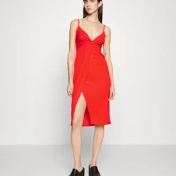 Even&Odd Eo-Ss23-C144-Sj / Strappy V Neck Knot Front Waist Midi Dress / 302 - Red - Robe De Jour - Red -Even&Odd Soldes e2c3f7533e904decb0aa2533c5b35e7a scaled