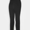 2 Pack High Waist Legging - Legging - Black 1 2 Pack High Waist Legging - Legging - Black -Even&Odd Soldes e3368fcb49324600a45ebb8addabc451 scaled