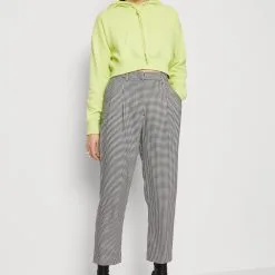 Even&Odd Sweatshirt - Light Green 11 Even&Odd Sweatshirt - Light Green -Even&Odd Soldes e7d16fa741ff437fa50bd9a4e27c8568 scaled