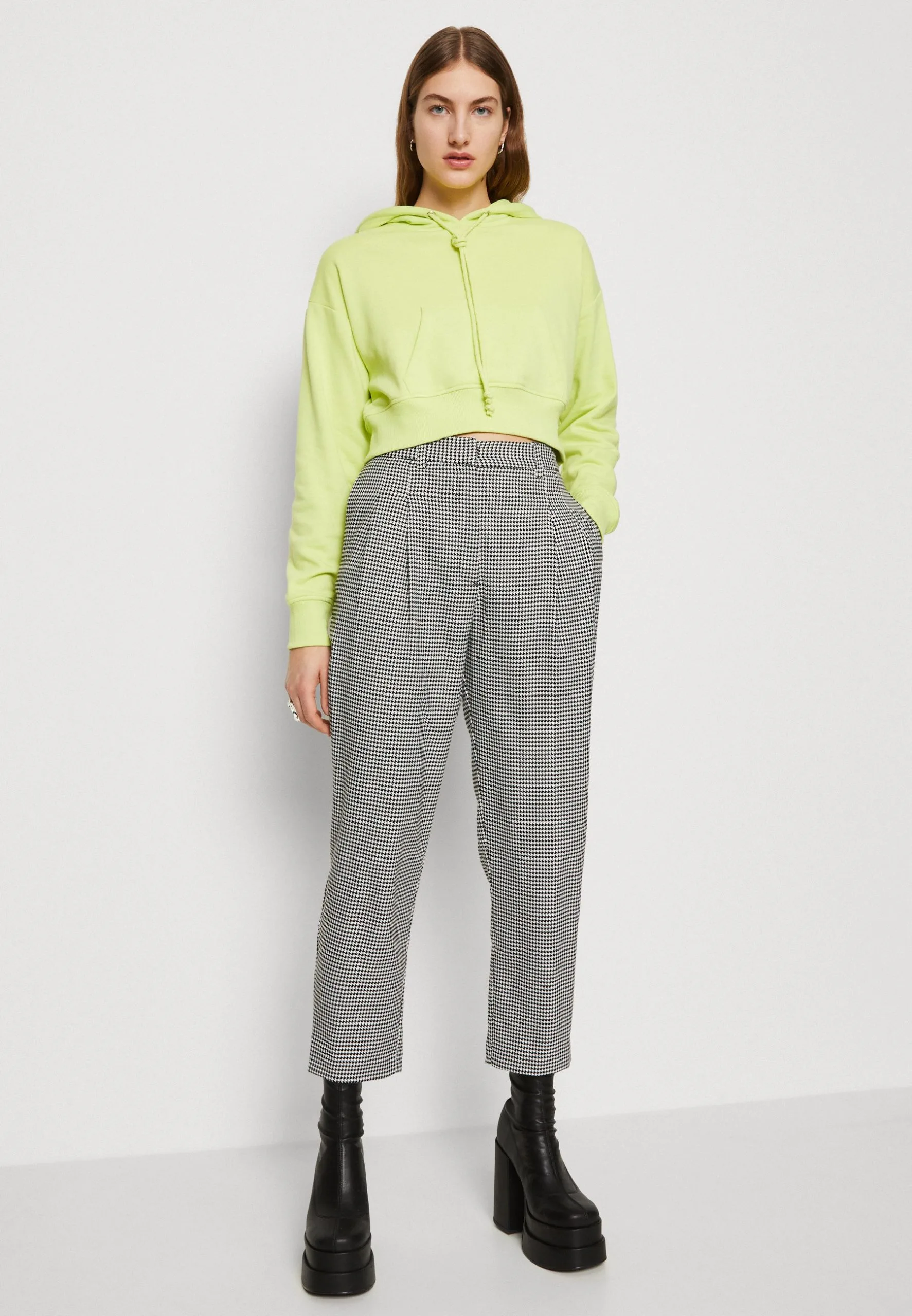 Even&Odd Sweatshirt - Light Green 6 Even&Odd Sweatshirt - Light Green – Image 4