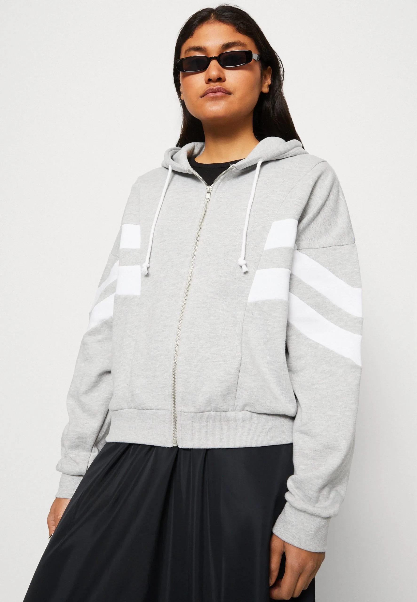 Even&Odd Sweat Zippé - Light Grey/White 6 Even&Odd Sweat Zippé - Light Grey/White – Image 4