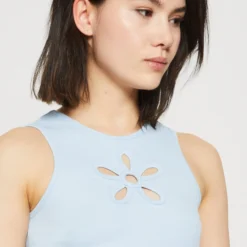 Even&Odd Débardeur - Light Blue 13 Even&Odd Débardeur - Light Blue -Even&Odd Soldes eb01ee8d9d3e46ccace8f2c95d50f588 scaled