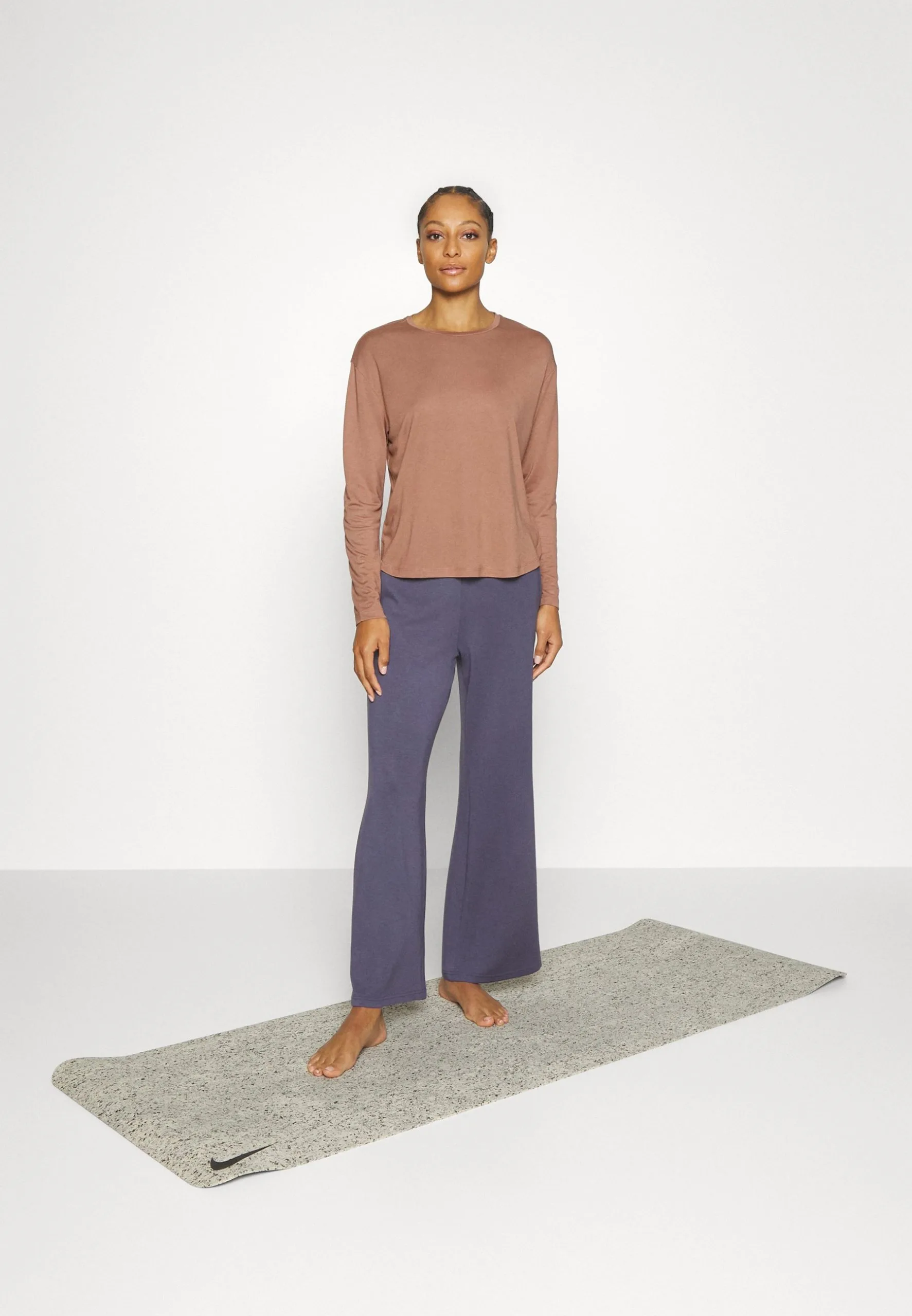 Loose Long Sleeves - T-Shirt À Manches Longues - Light Brown 4 Loose Long Sleeves - T-Shirt À Manches Longues - Light Brown – Image 2