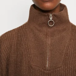 Even&Odd Pullover - Brown -Even&Odd Soldes f6eabb862c9a43c5852b00347b3e366e scaled