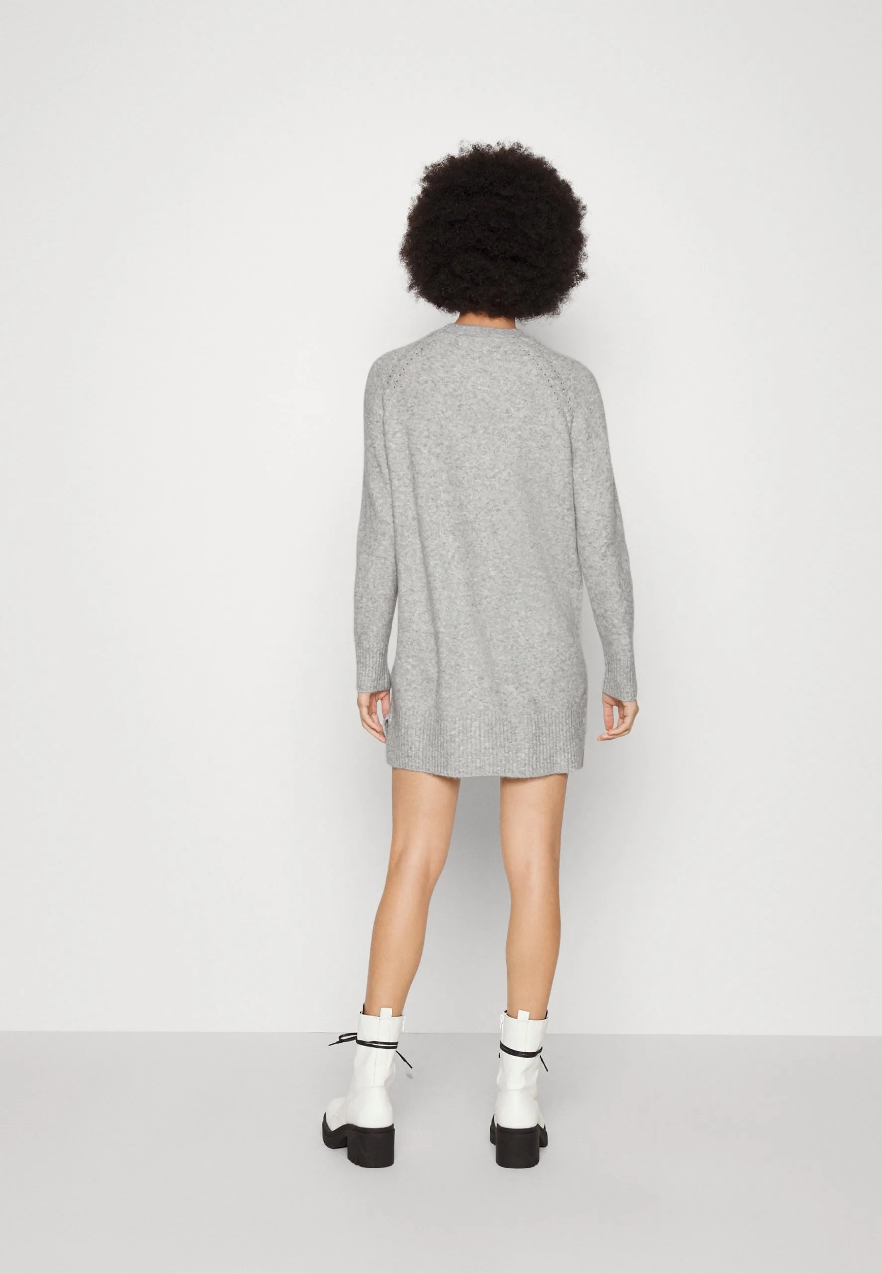 Even&Odd Robe Pull - Mottled Light Grey 5 Even&Odd Robe Pull - Mottled Light Grey – Image 3