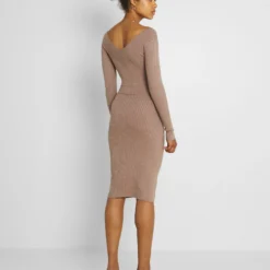 Even&Odd V Ausschnitt Ripp Mini Strickkleid - Robe Fourreau - Taupe -Even&Odd Soldes f973be909d2d4669b216a728c6e180a5 scaled